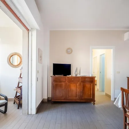 Areon - Coastal Holiday home *